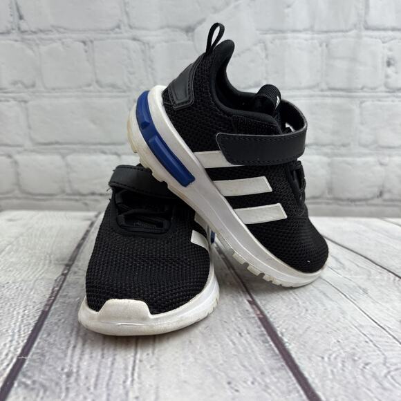 adidas gazelle silver green womens ADIDAS RACER TR23 – shoeper.com main image 1